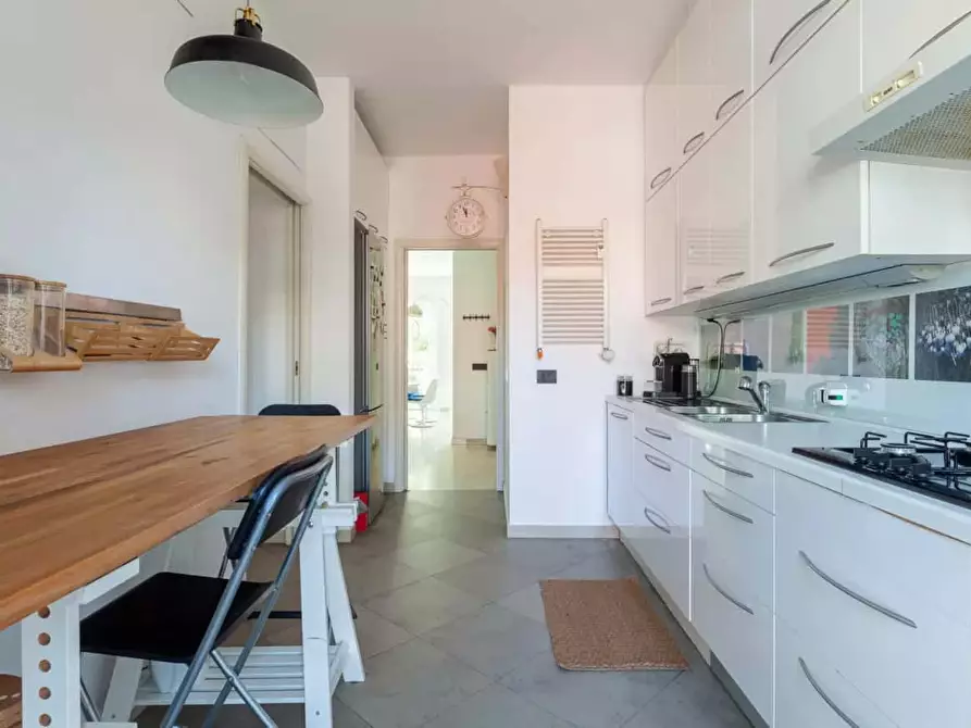 Immagine 11 di Appartamento in affitto  in Via Friuli51 a Milano