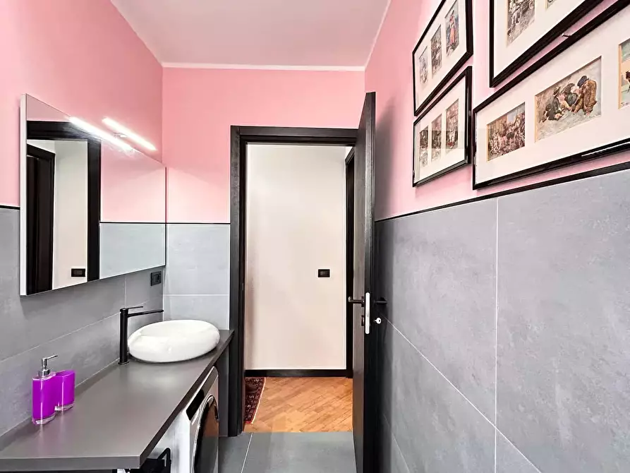 Immagine 18 di Appartamento in affitto  in Via Spartaco28 a Milano