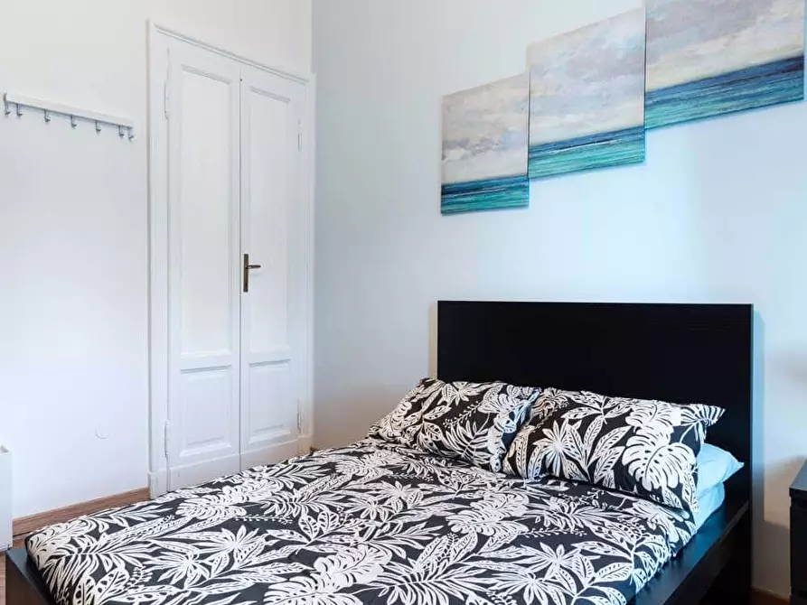 Immagine 6 di Camera in affitto  in Via Francesco Petrarca2 a Milano