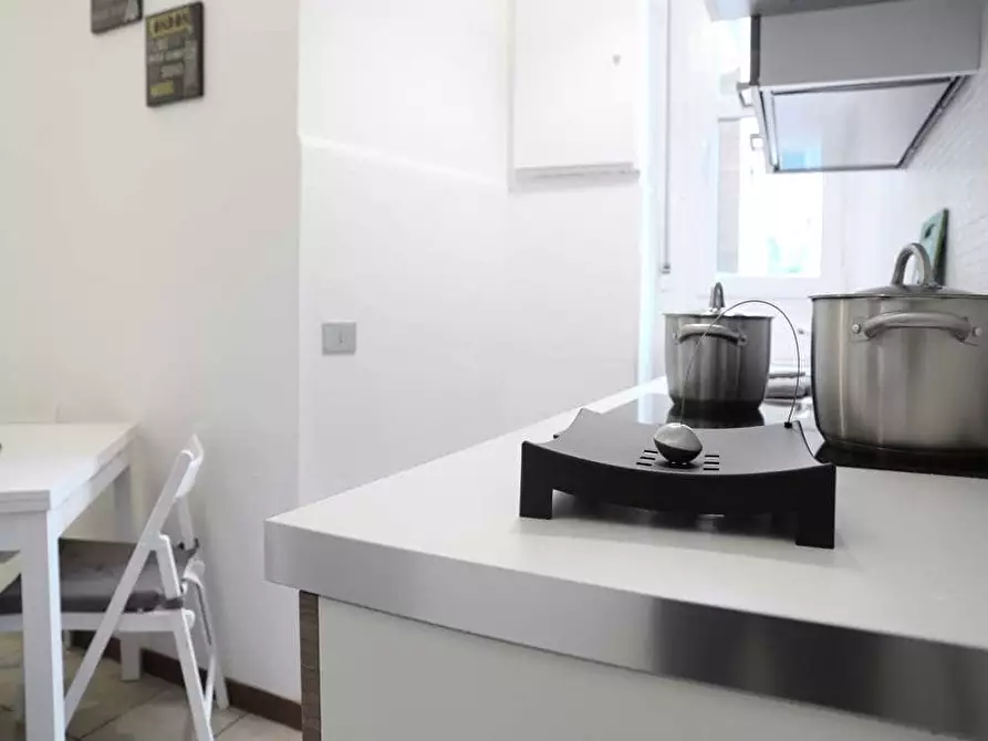 Immagine 21 di Camera in affitto  in Via Salvatore Barzilai14 a Milano