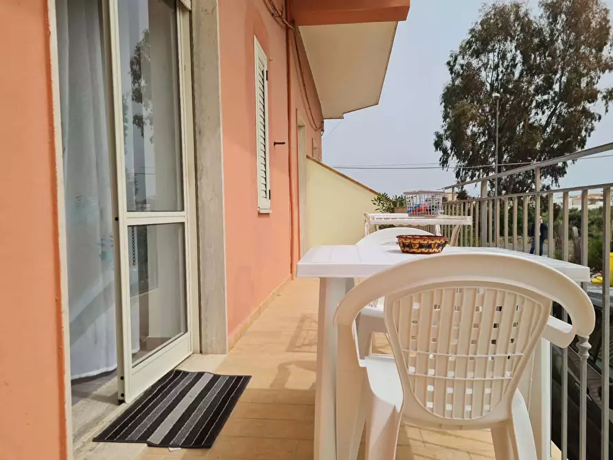 Immagine 5 di Appartamento in affitto  in Via Brisi2 a Cirò Marina