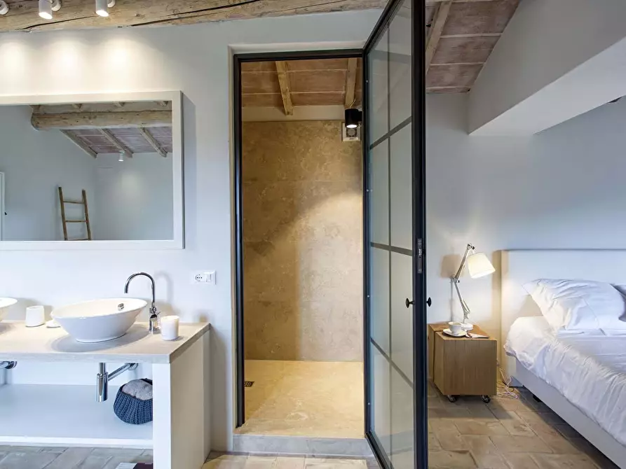 Immagine 35 di Appartamento in affitto  in Località Case Sparse a Cortona