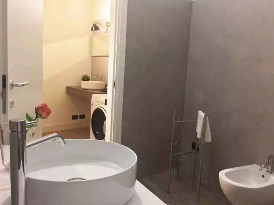 Immagine 14 di Appartamento in affitto  in Via Achille Mauri a Milano