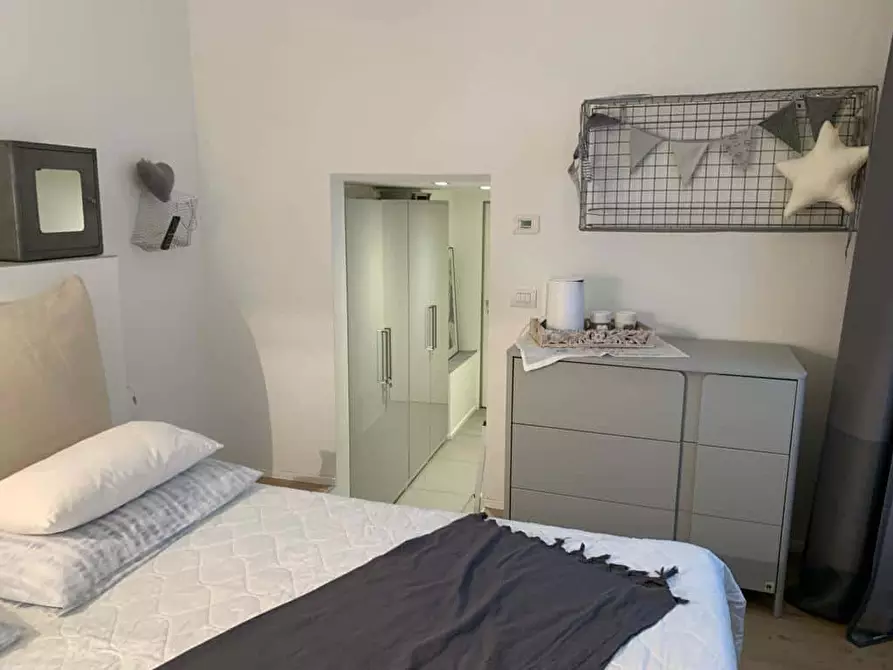 Immagine 6 di Appartamento in affitto  in Via Santo Garovaglio19 a Como