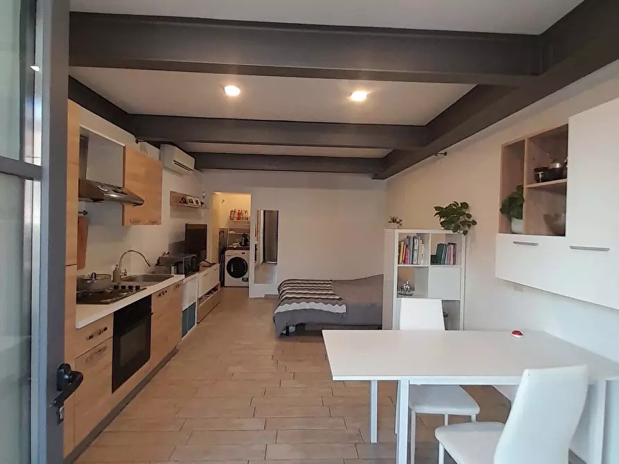 Immagine 9 di Appartamento in affitto  in Via Gargano51 a Milano