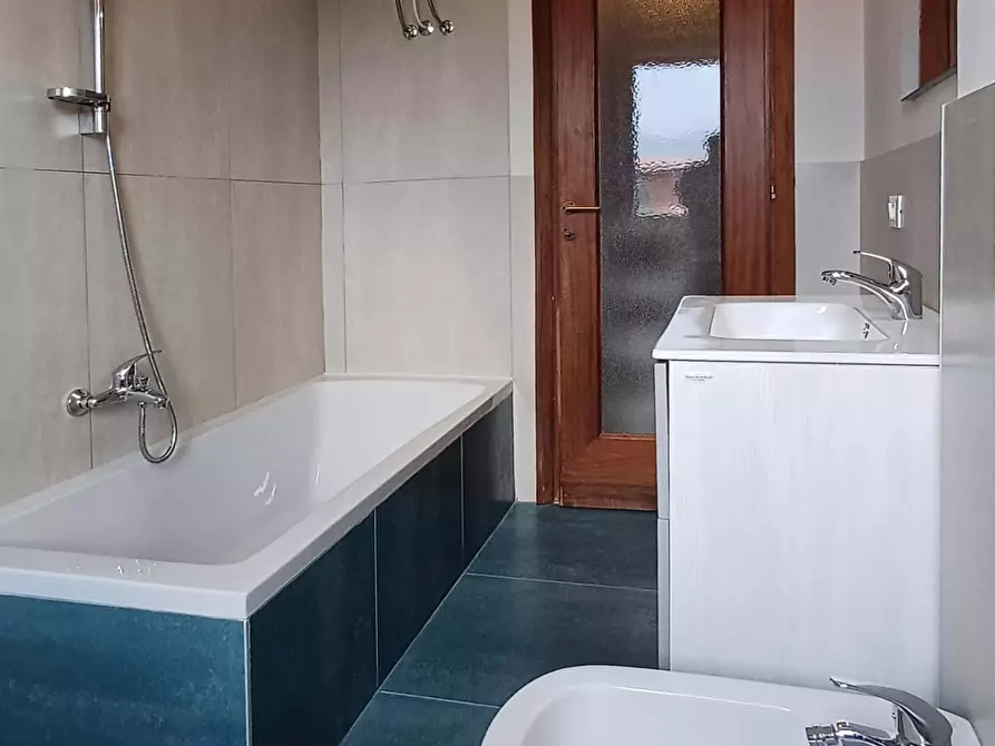 Immagine 9 di Camera in affitto  in Via Montello39 a Brescia