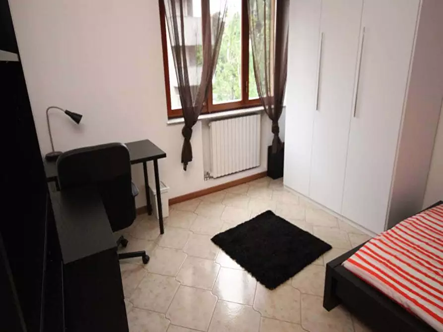 Immagine 1 di Camera in affitto  in Via Ulisse Salis10 a Milano