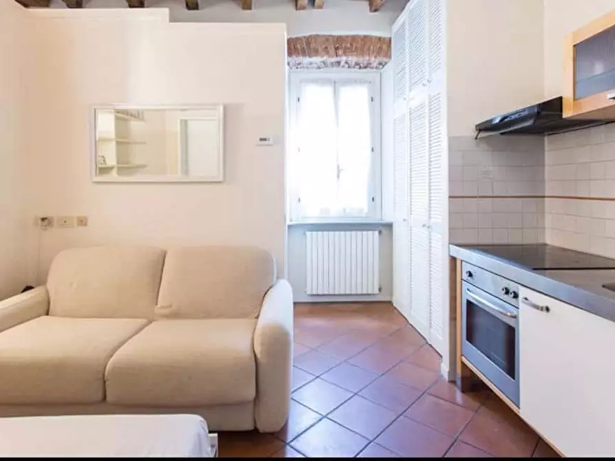 Immagine 5 di Appartamento in affitto  in Corso San Gottardo18 a Milano