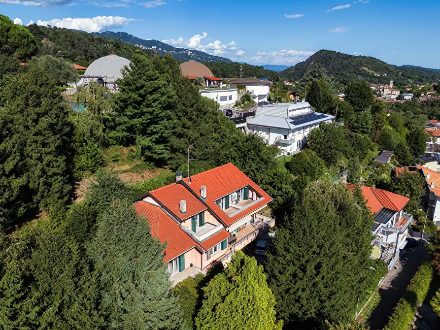 Immagine 54 di Appartamento in affitto  in Via Belvedere10 a Bizzarone