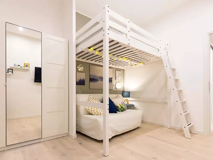 Immagine 32 di Appartamento in affitto  in Via Marco Greppi5 a Milano