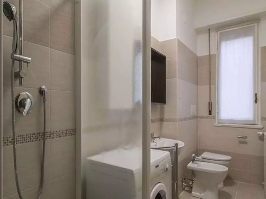 Immagine 11 di Camera in affitto  in VIA SOPERGA65 a Milano