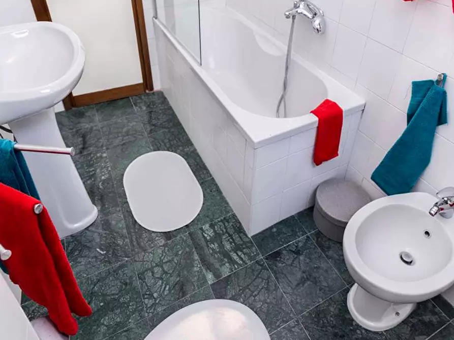 Immagine 26 di Camera in affitto  in Via Giuseppe Frua16 a Milano