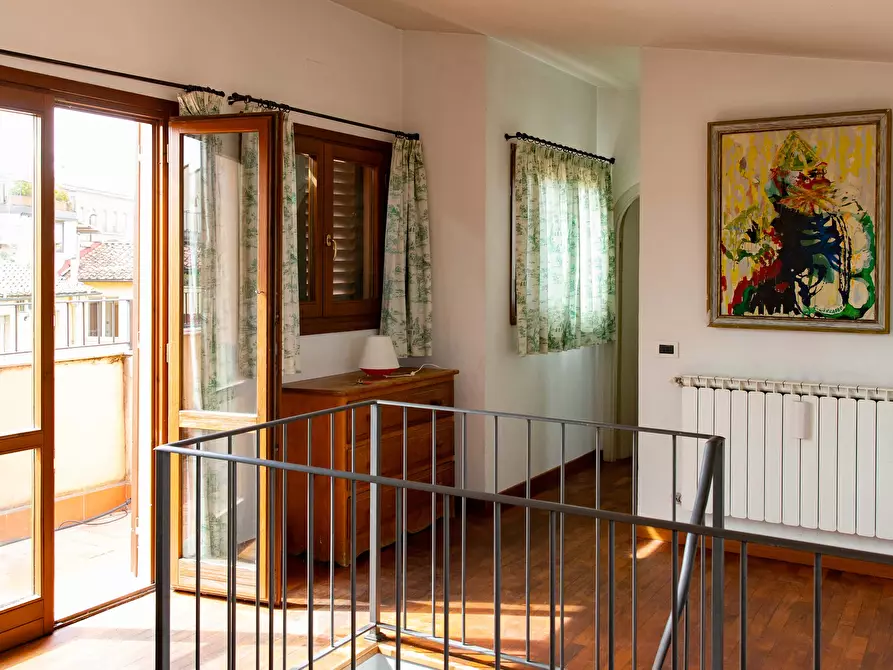 Immagine 12 di Appartamento in affitto  in Via de' Guicciardini10 a Firenze