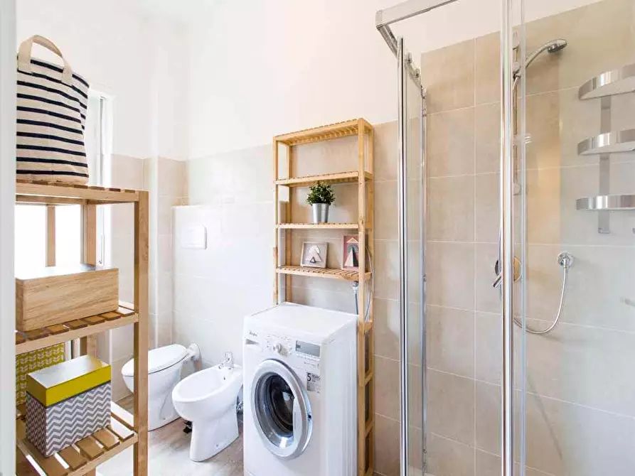 Immagine 24 di Camera in affitto  in Via Moncalvo29 a Milano