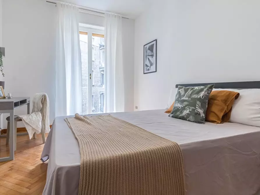 Immagine 2 di Camera in affitto  in Via Renato Fucini14 a Milano