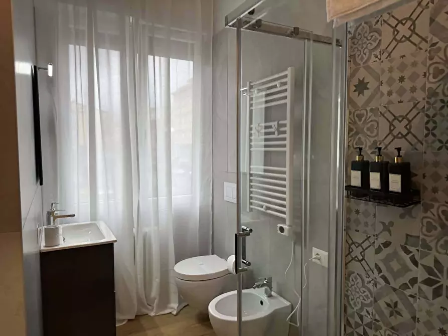 Immagine 13 di Appartamento in affitto  in Via Valleggio22 a Como