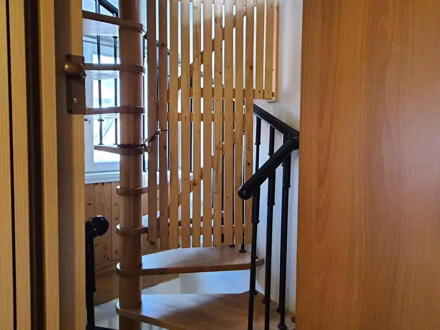 Immagine 16 di Camera in affitto  in Via Giuseppe Mazzini a Trento