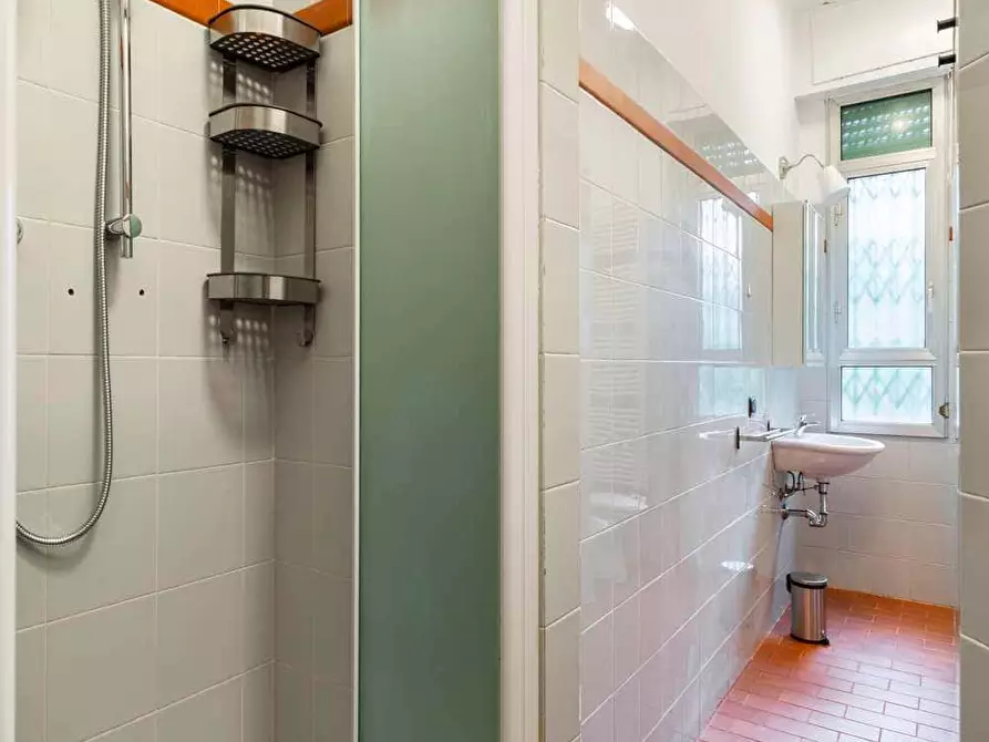 Immagine 12 di Camera in affitto  in Via Giovanni Schiaparelli19 a Milano