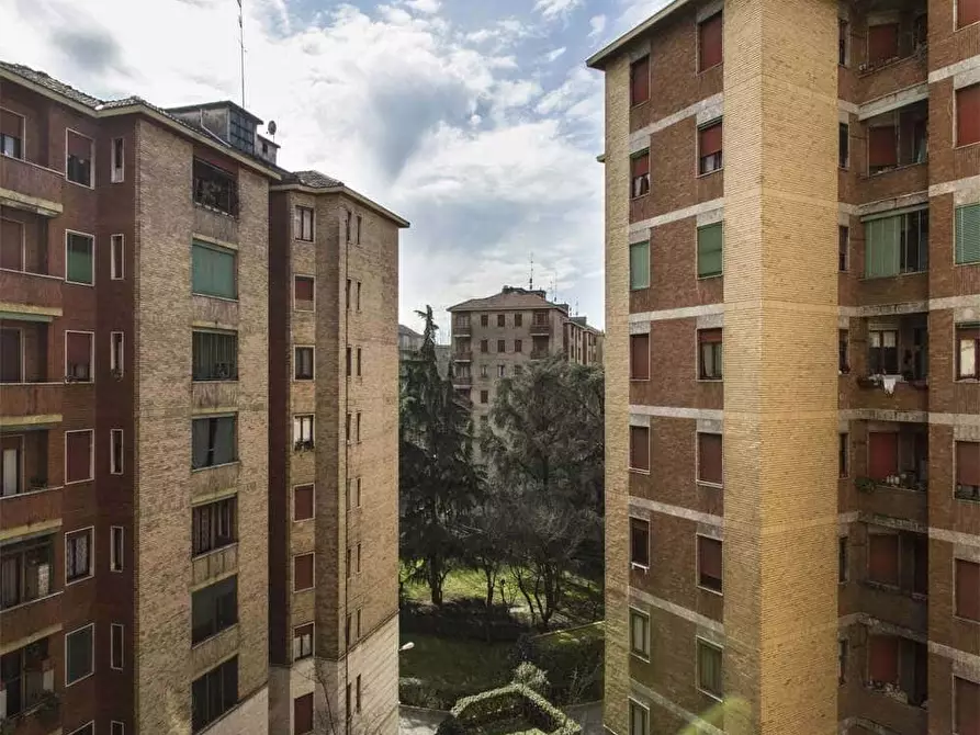 Immagine 9 di Camera in affitto  in Via Salvatore Barzilai1 a Milano