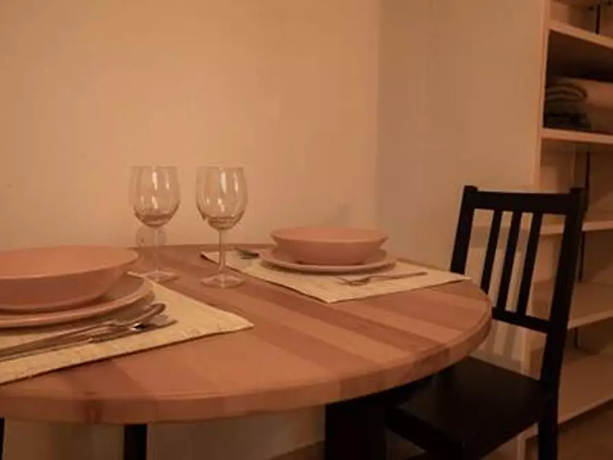 Immagine 17 di Appartamento in affitto  in Via dei Piatti8 a Milano