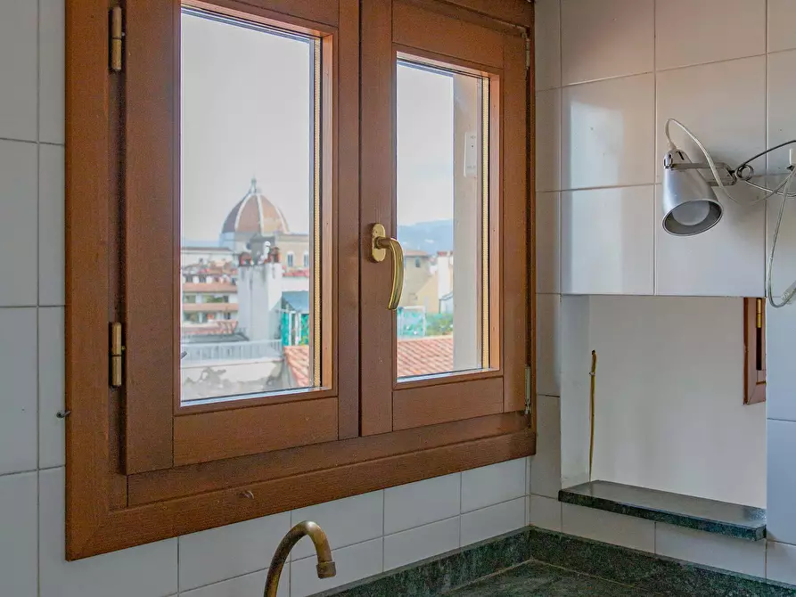 Immagine 17 di Appartamento in affitto  in Via de' Guicciardini10 a Firenze