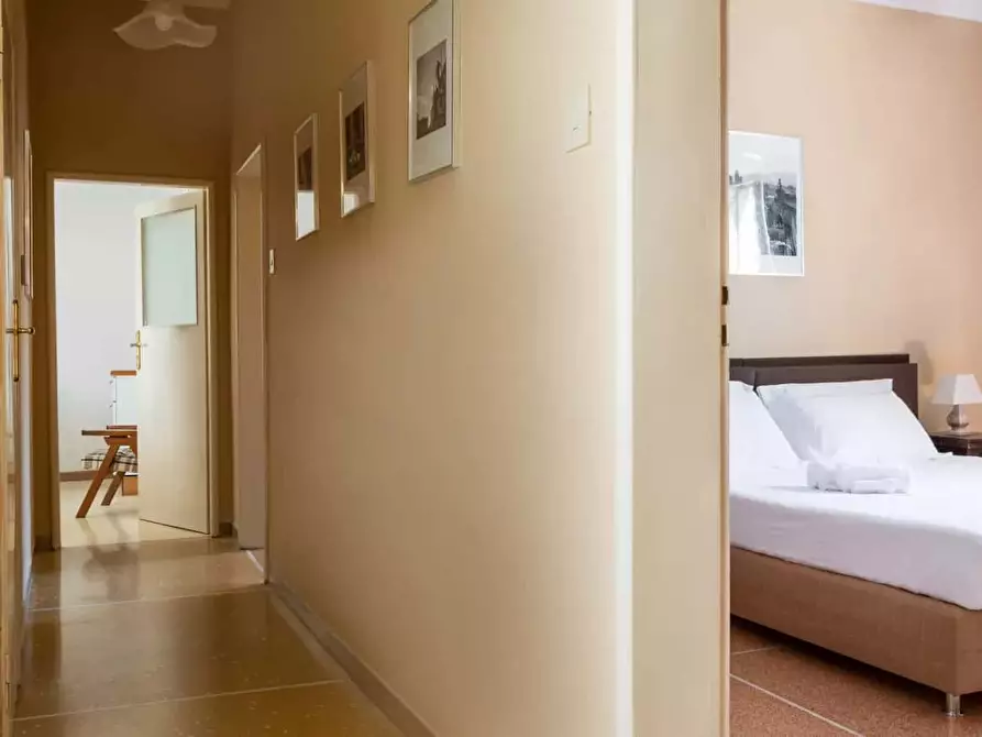 Immagine 12 di Appartamento in affitto  in Via delle Lame85 a Bologna