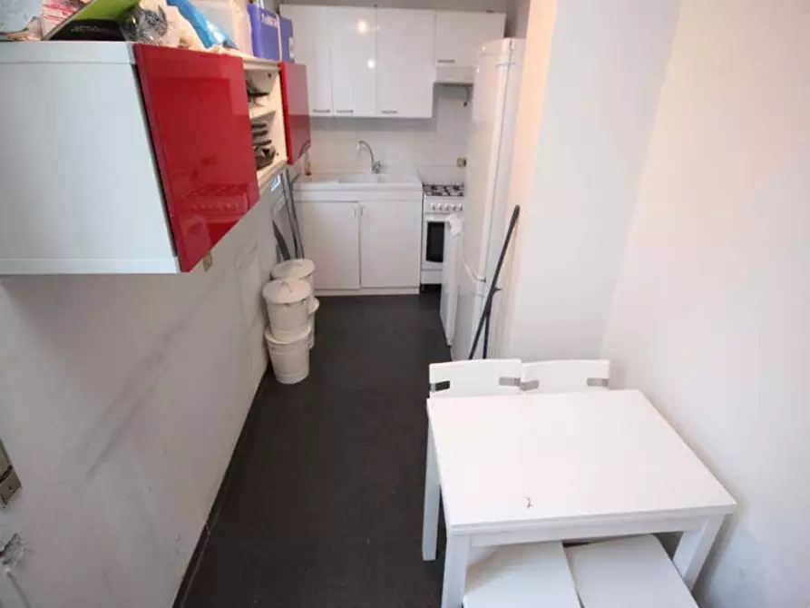 Immagine 20 di Camera in affitto  in Via Volterra12 a Milano
