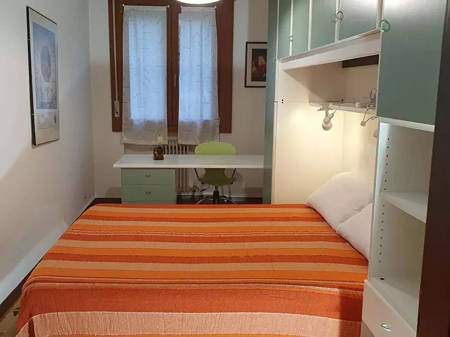 Immagine 37 di Appartamento in affitto  in Via Decembrio Piercandido10 a Padova