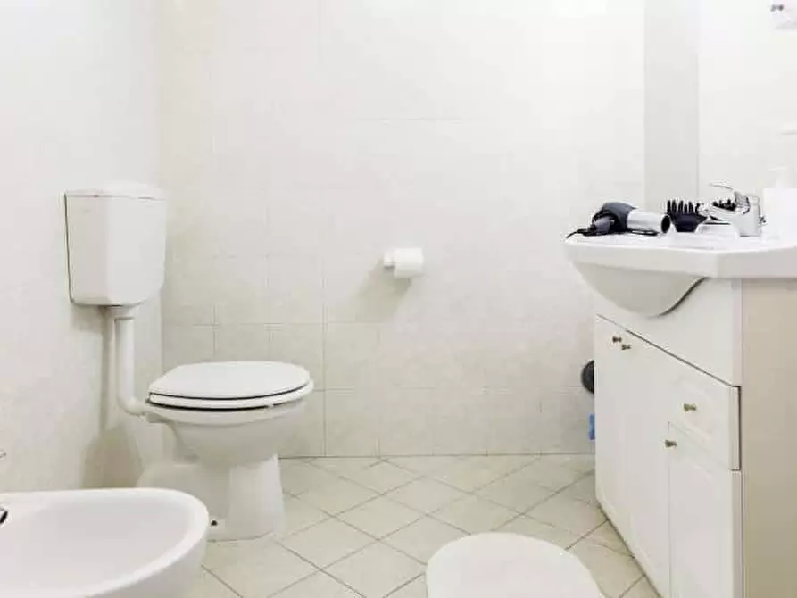 Immagine 10 di Appartamento in affitto  in Via Mazzini24 a Bologna