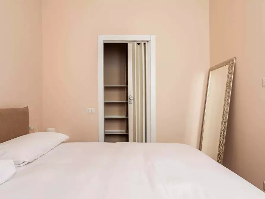 Immagine 18 di Appartamento in affitto  in Via Giulio Carcano21 a Milano