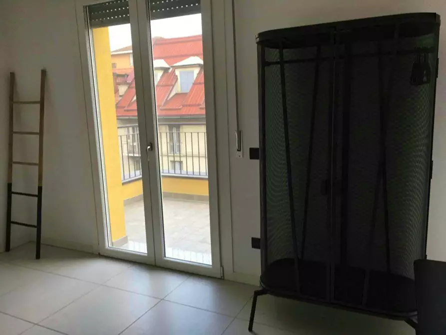 Immagine 7 di Appartamento in affitto  in Via Luigi Mercantini a Milano