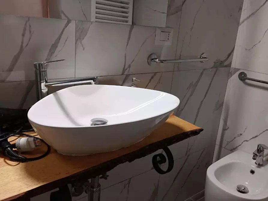 Immagine 7 di Appartamento in affitto  in Via Orsini del Balzo a Galatone