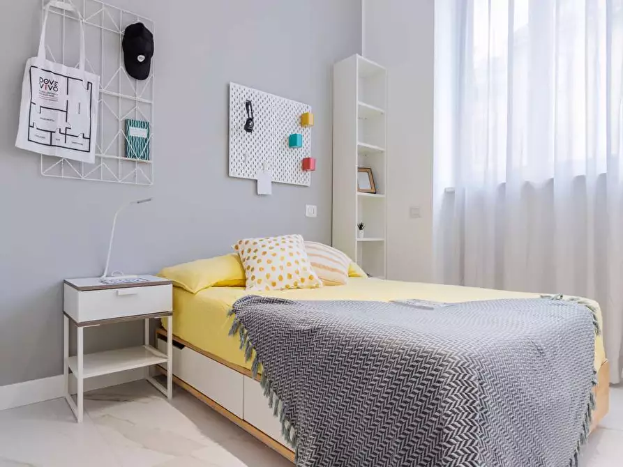 Immagine 8 di Camera in affitto  in Viale Bligny28 a Milano