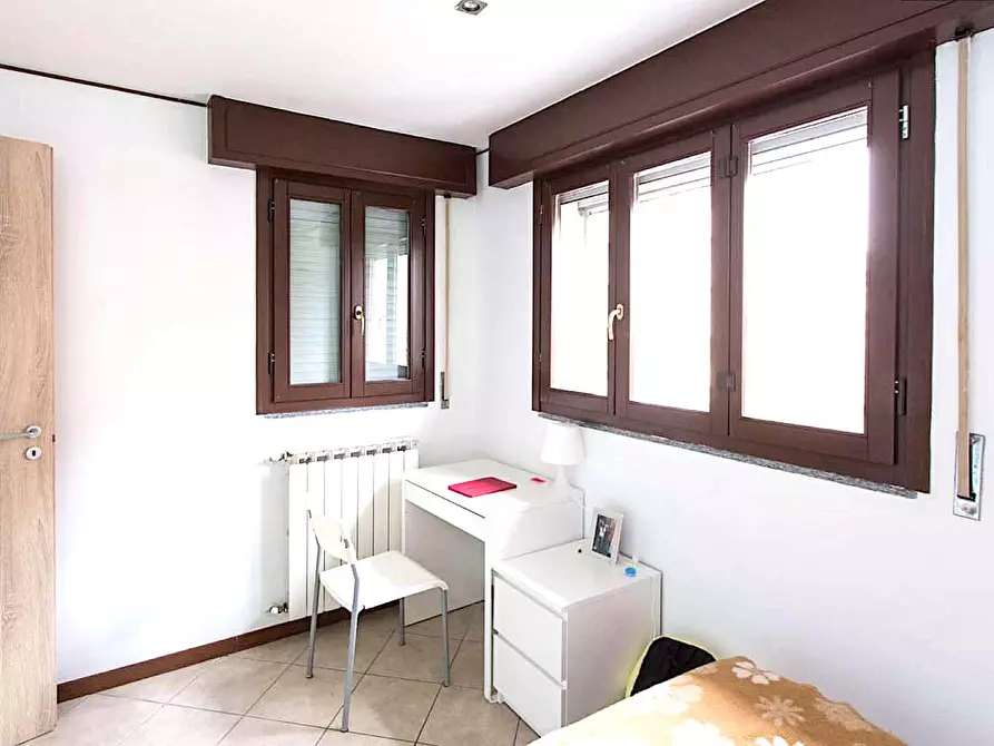 Immagine 12 di Camera in affitto  in Via Ettore Ponti38 a Milano