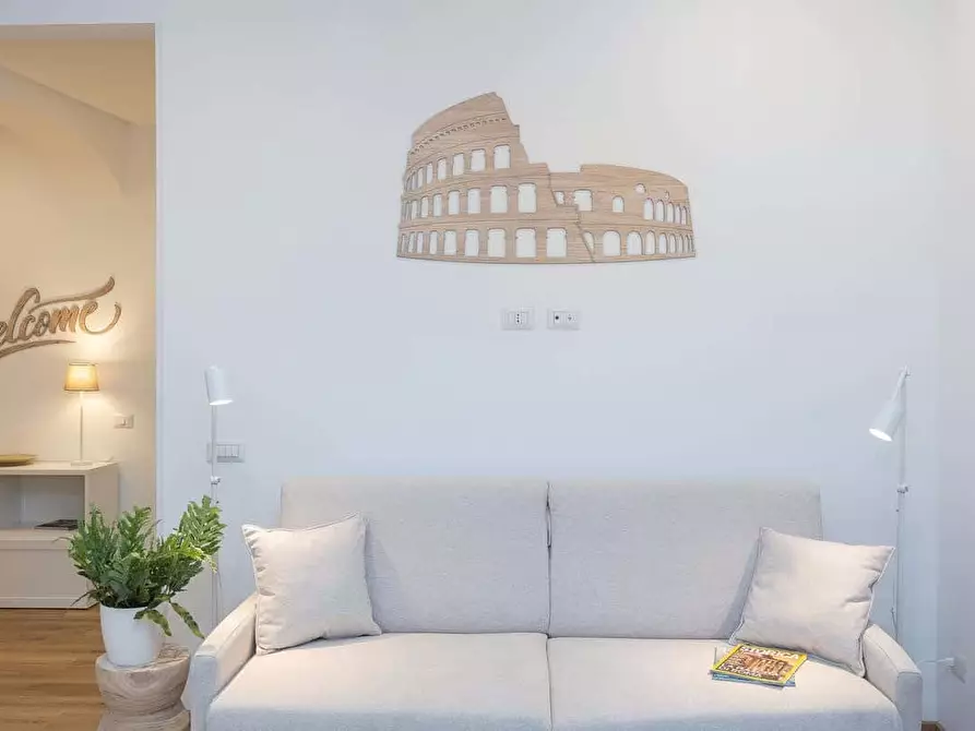 Immagine 67 di Appartamento in affitto  in Via Angelo Poliziano61 a Roma