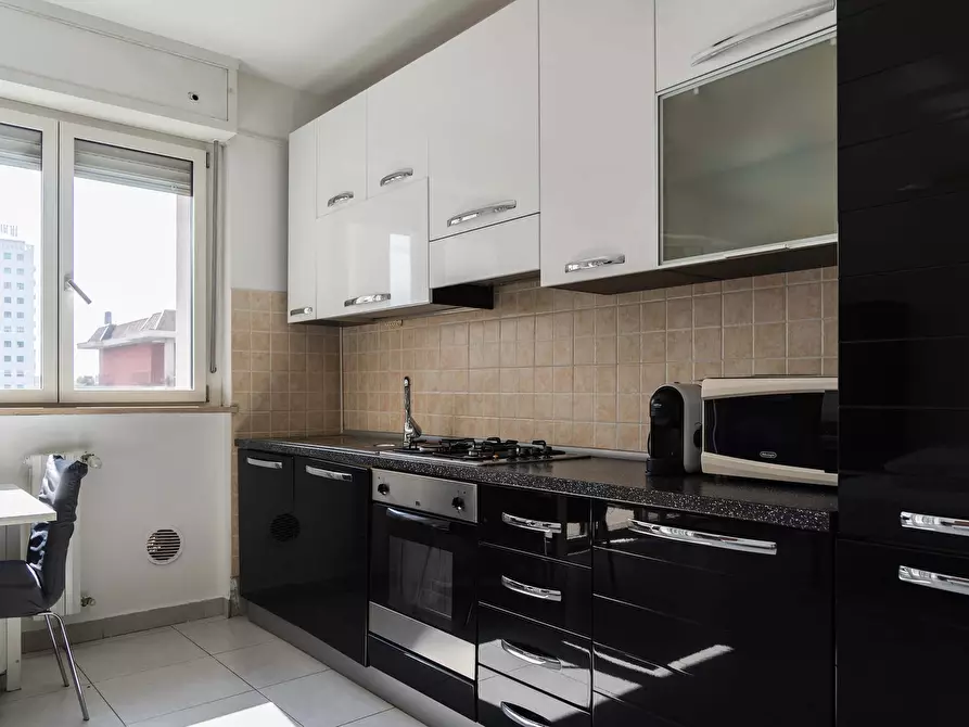 Immagine 8 di Appartamento in affitto  in Via Privata Trasimeno40/10 a Milano