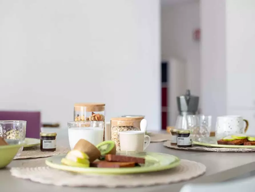 Immagine 6 di Appartamento in affitto  in Viale Legioni Romane55 a Milano