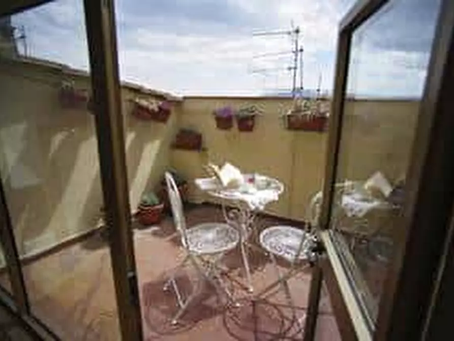 Immagine 8 di Appartamento in affitto  in Via del Castello13 a Colle Di Val D'elsa