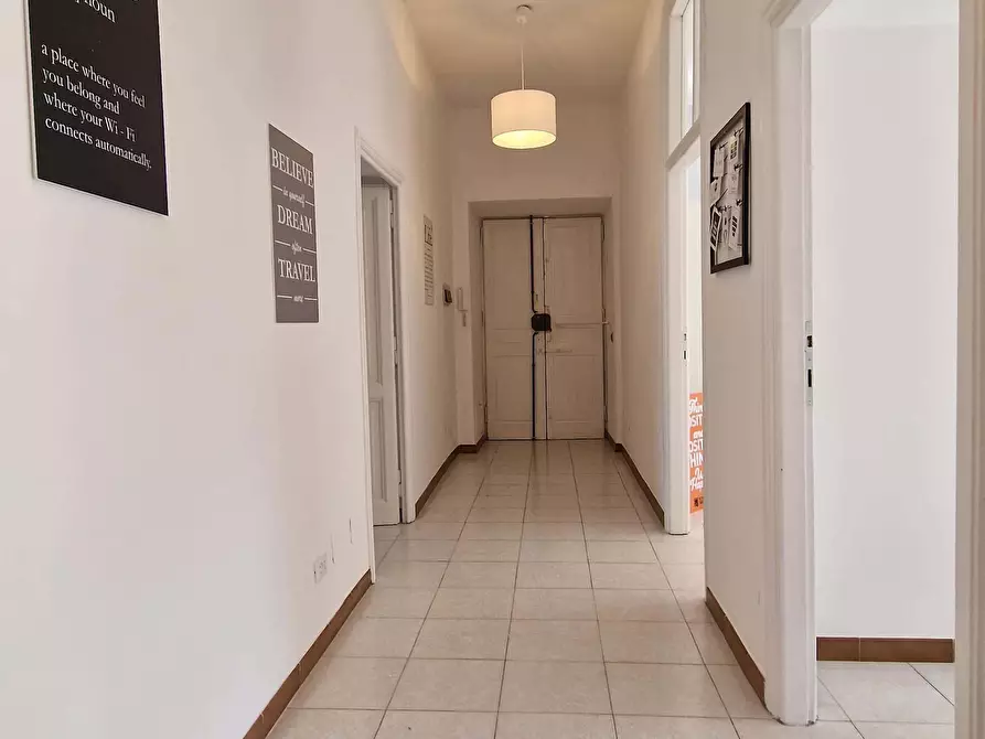 Immagine 21 di Camera in affitto  in Via Ostiense353 a Roma