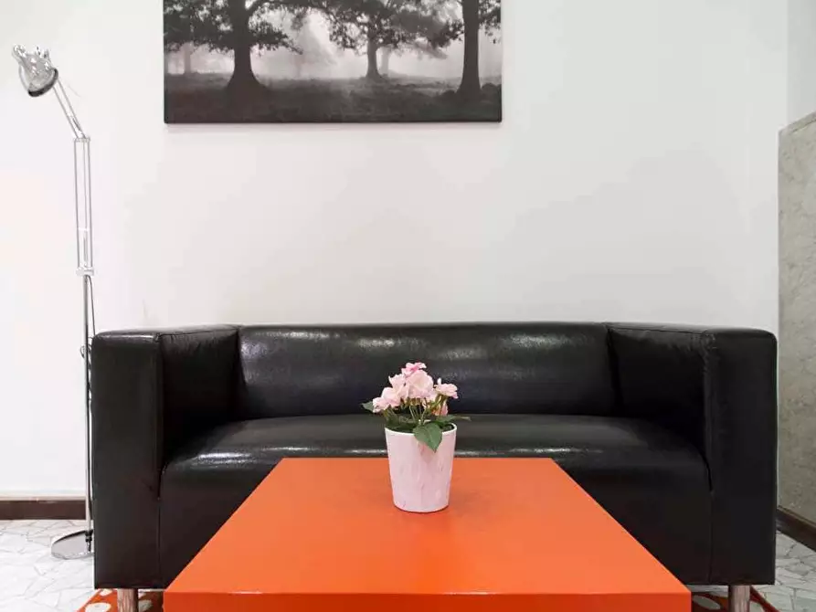 Immagine 13 di Camera in affitto  in Bastioni di Porta Volta13 a Milano