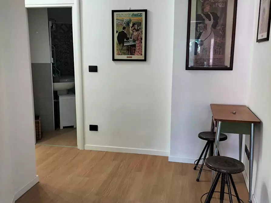 Immagine 2 di Appartamento in affitto  in Via Lorenteggio201 a Milano