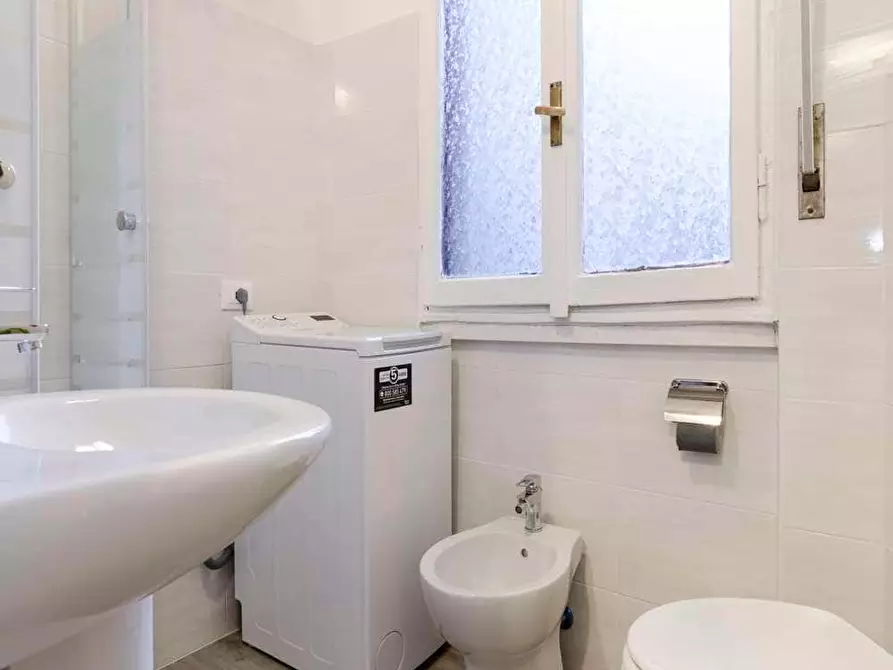 Immagine 9 di Camera in affitto  in Via Salvatore Barzilai9 a Milano