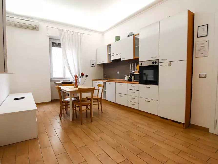 Immagine 12 di Appartamento in affitto  in Via dei Gozzadini31 a Roma