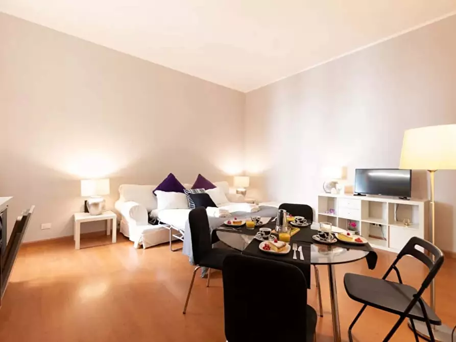 Immagine 5 di Appartamento in affitto  in Via Aurora31 a Roma