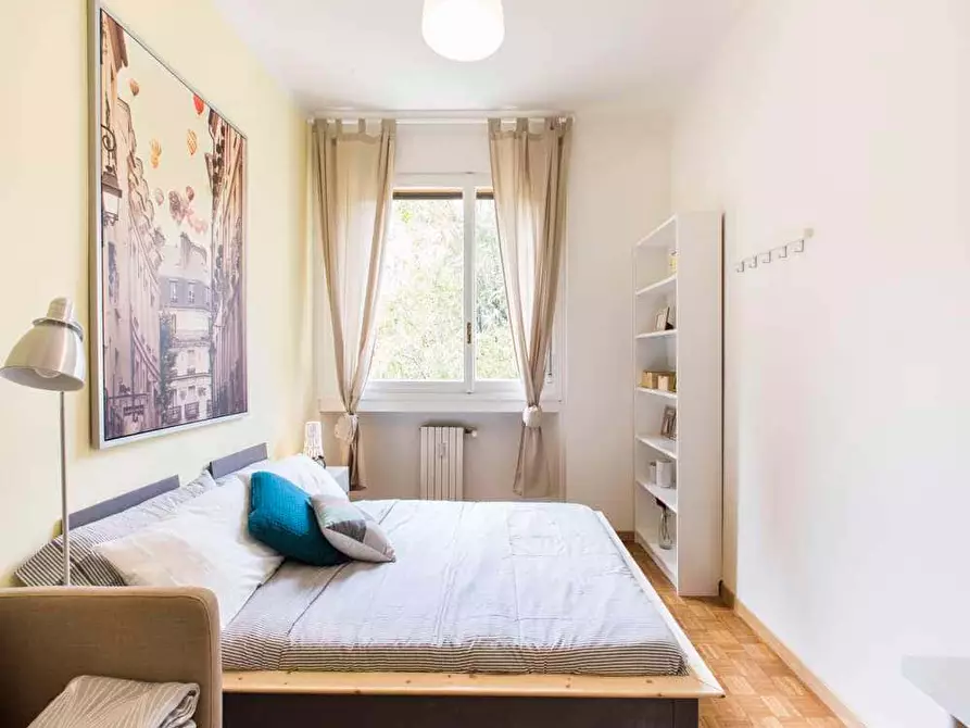 Immagine 4 di Camera in affitto  in Via Leone Tolstoi64 a Milano