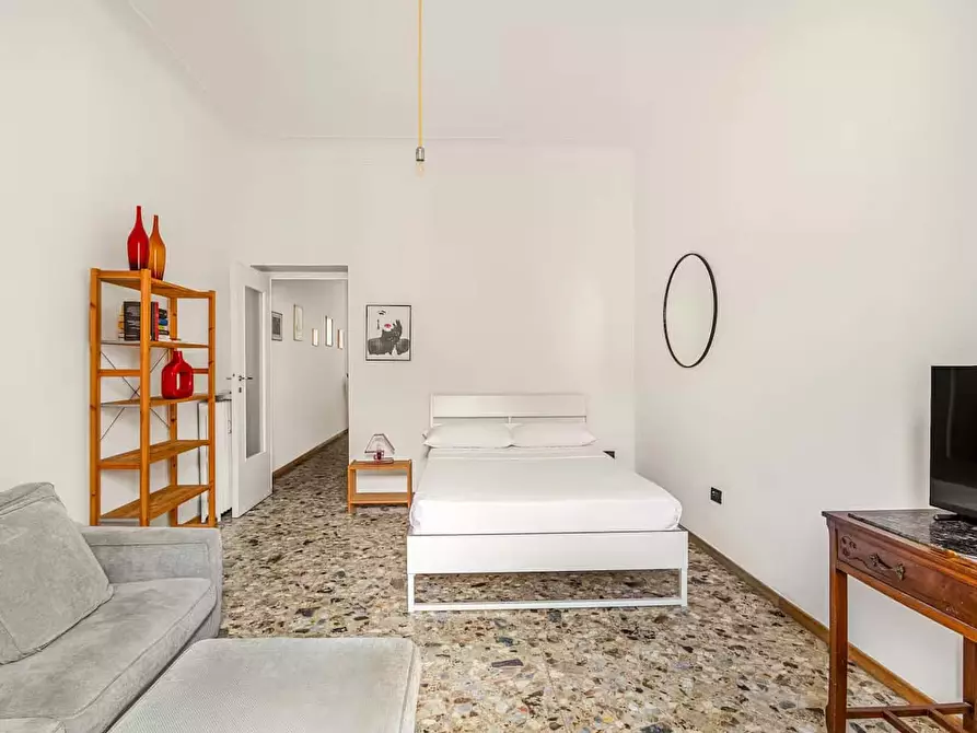 Immagine 26 di Appartamento in affitto  in Via Vitruvio37 a Milano