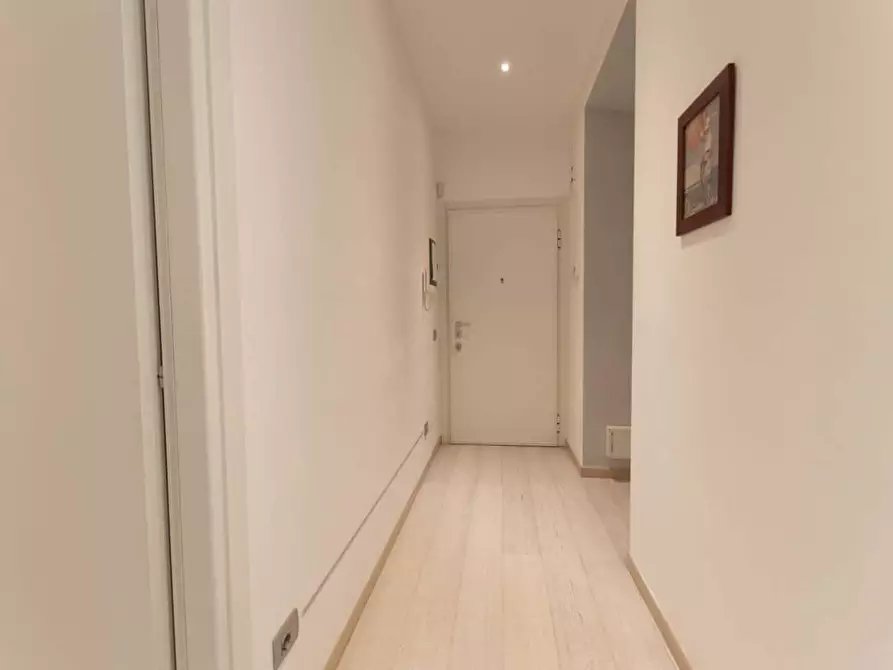 Immagine 33 di Appartamento in affitto  in Via Bramante7 a Milano