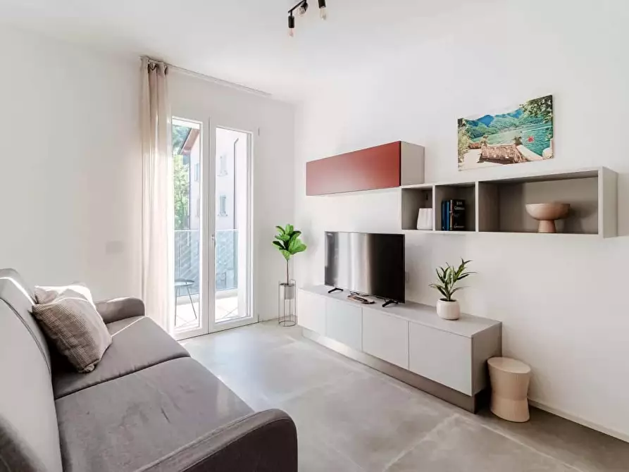 Immagine 11 di Appartamento in affitto  in Via Bellinzona52 a Como