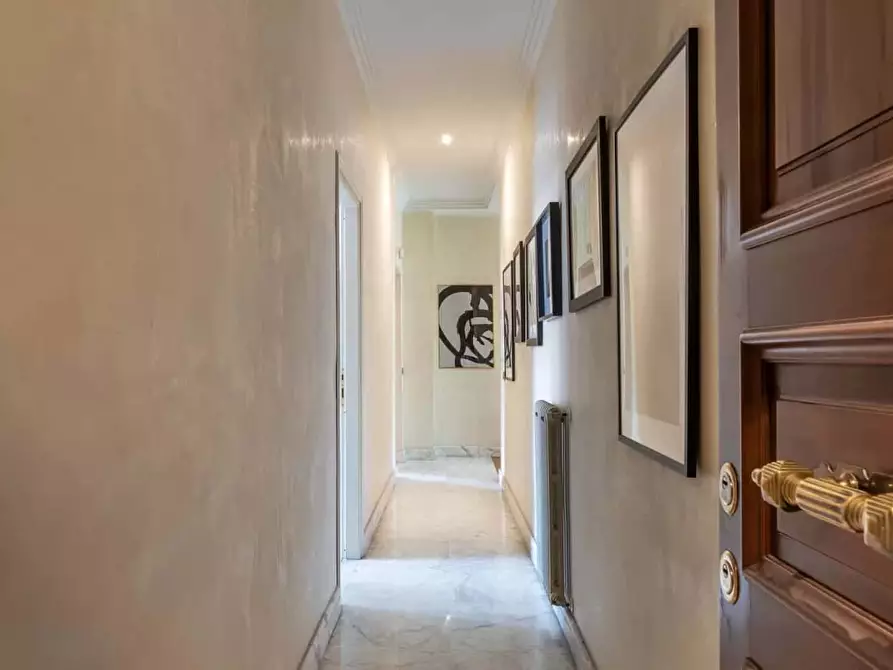 Immagine 35 di Appartamento in affitto  in Piazza del Porto di Ripetta1 a Roma