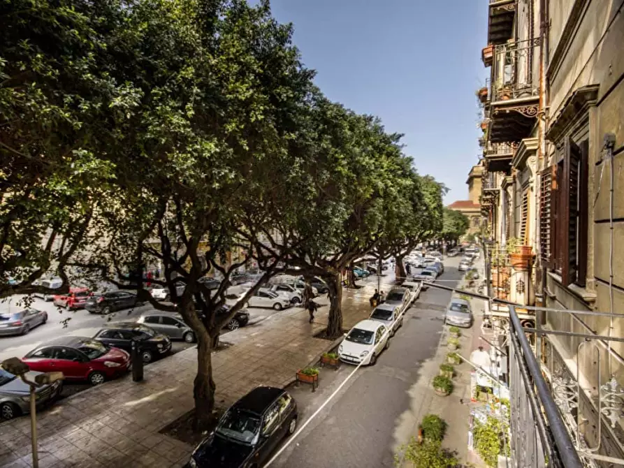 Immagine 18 di Appartamento in affitto  in Via Volturno42 a Palermo